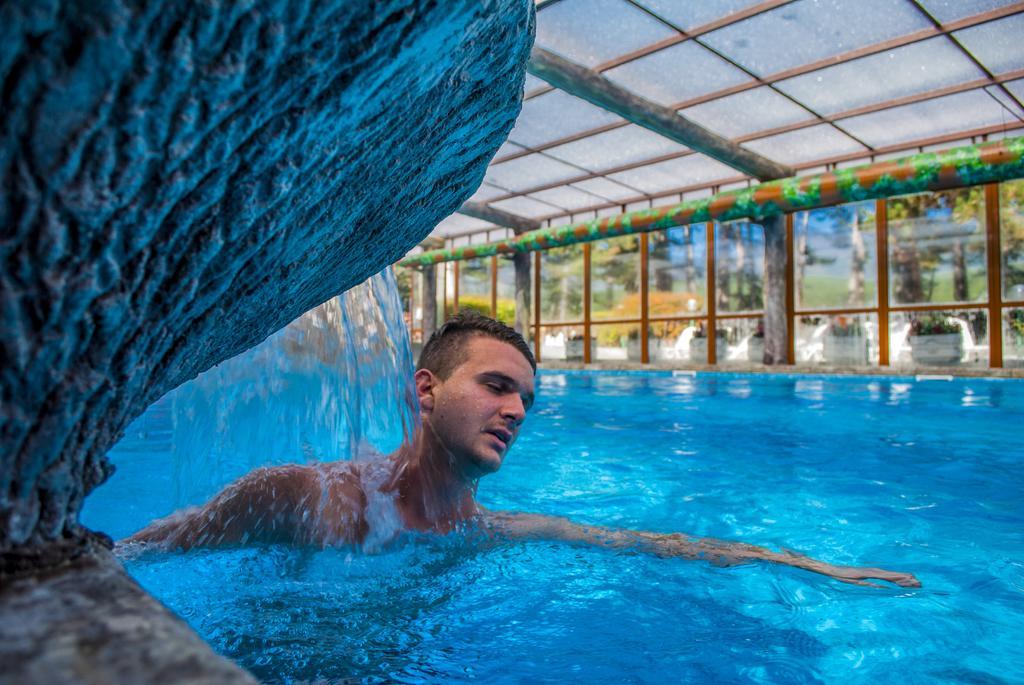 ולינגראד Spa Hotel Elbrus מראה חיצוני תמונה